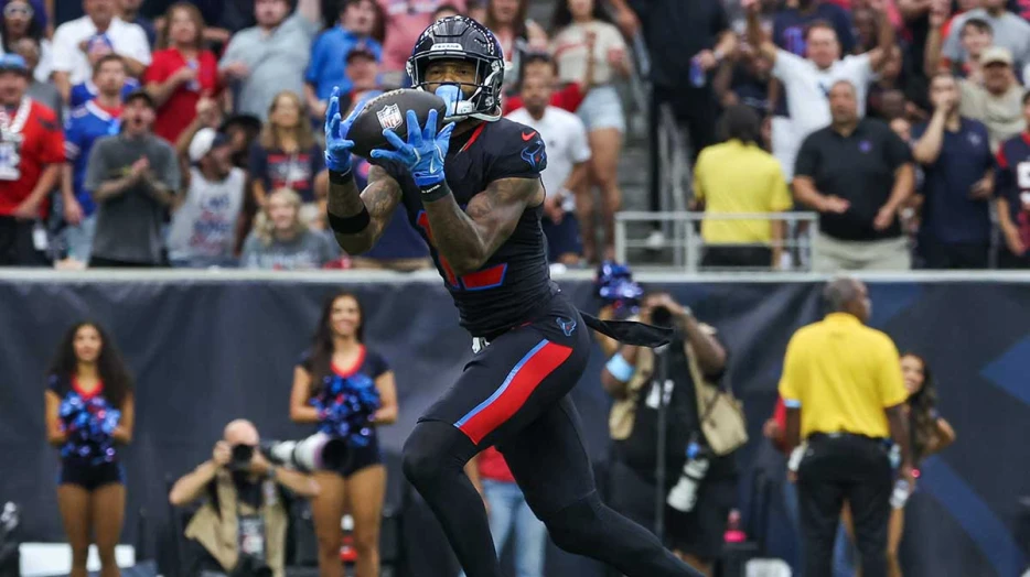 Texans’ DeMeco Ryans avoids giving Nico Collins injury update