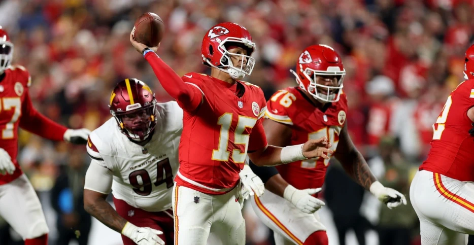Chiefs-Commanders Week 8 Rapid Reaction: 3 takeaways from 28-7 victory