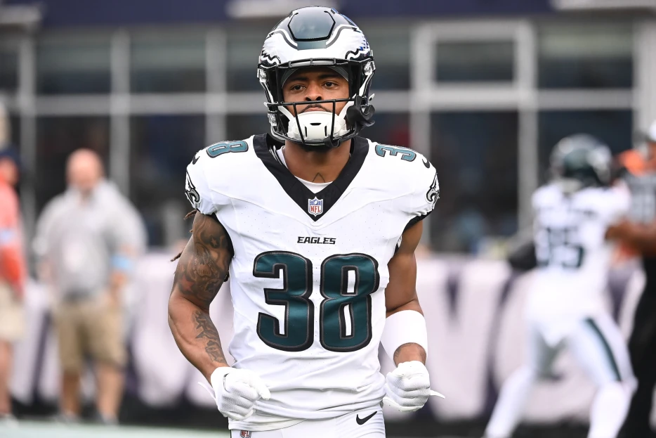 Eagles Sign DB Parry Nickerson