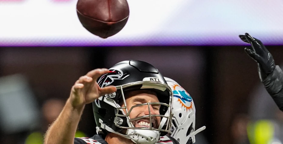 Falcons gave us their worst against the Dolphins in this week’s 3 up and 3 down