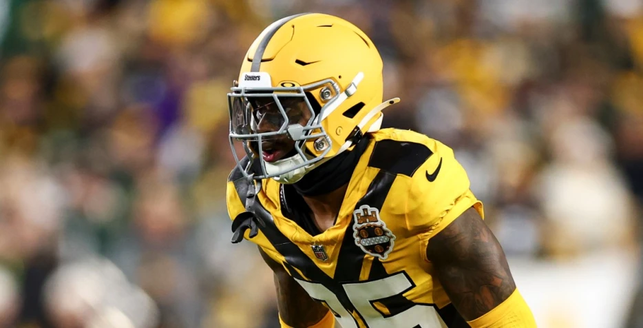 Mike Tomlin provides positive update on DeShon Elliott