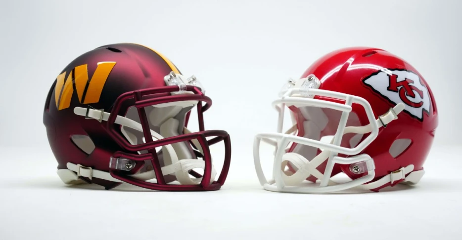 MNF Week 8 live chat: Commanders at Chiefs