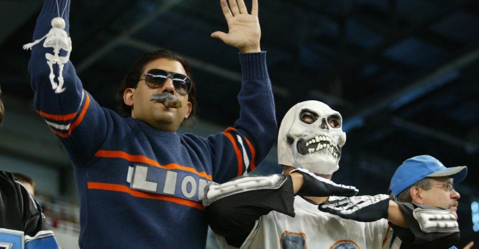 The Bear’s Den, October 28, 2025