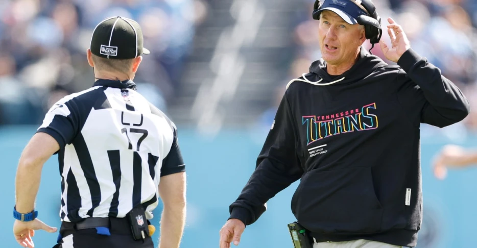 Titans news: Amy loves dead money