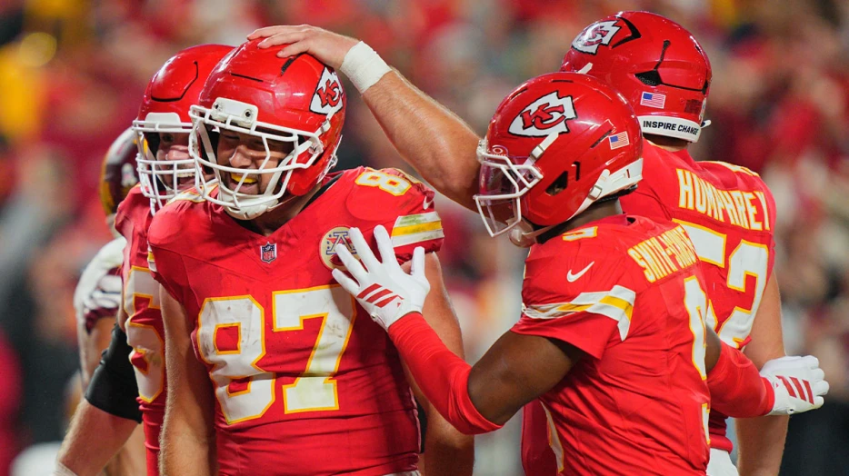Travis Kelce reacts to matching Priest Holmes in Chiefs franchise history