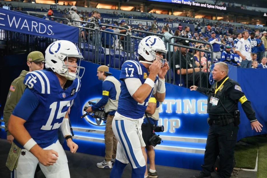 Week 9 NFL Offense Rankings: Do the Colts Have the Best NFL Offense on Earth?
