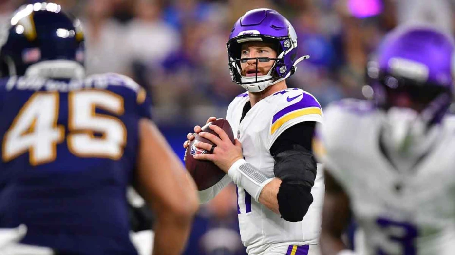 Why Vikings’ Carson Wentz insisted on playing through pain before surgery decision