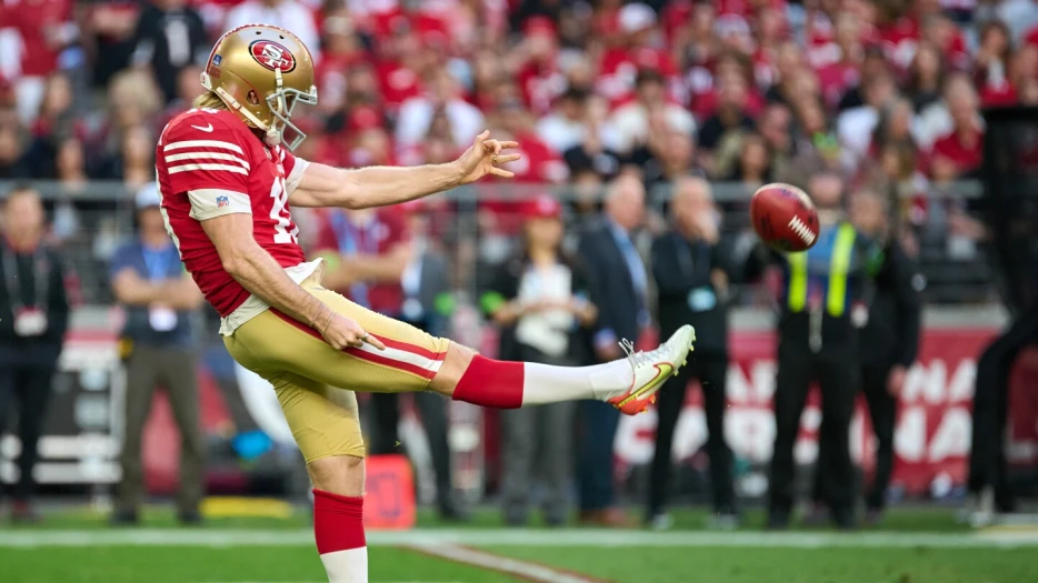 Bills sign P Mitch Wishnowsky, place P Cameron Johnston on IR