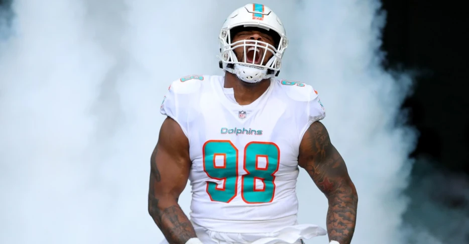 Buffalo Bills host NT Raekwon Davis, others for DL tryouts