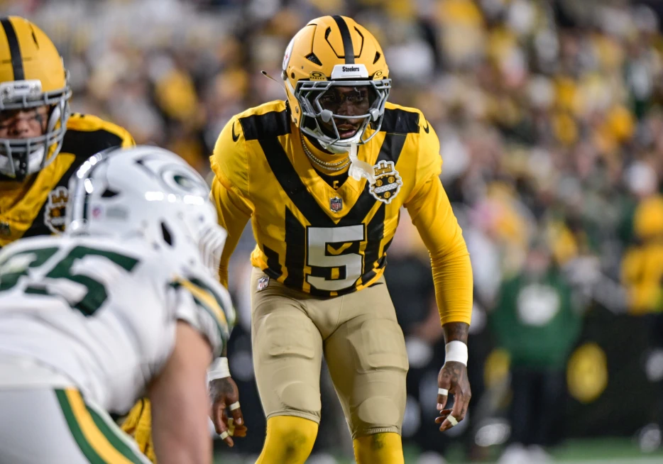 J.J. Watt Rips Steelers’ Throwback Uniforms: ‘I Don’t Know if You Can Play Good in Those’