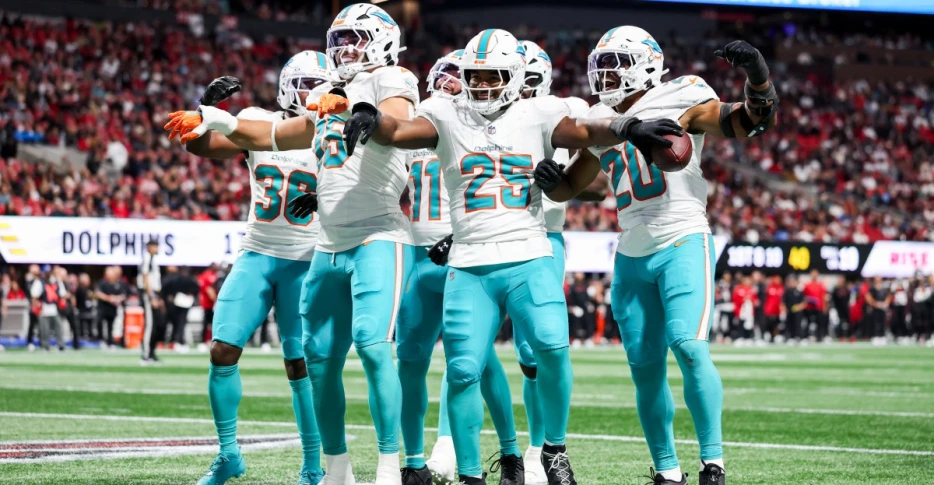 Miami Dolphins fan confidence poll Week 9: Does the win over Atlanta bolster the fan base?