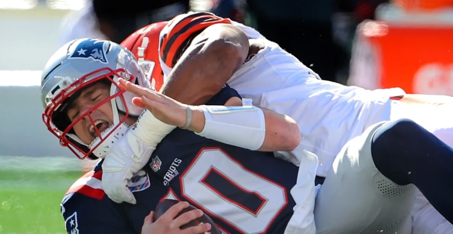 Myles Garrett’s amazing Week 8 not recognized due to Browns failures