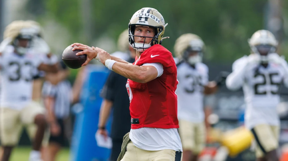 Saints’ HC Kellen Moore drops a major Tyler Shough QB1 declaration