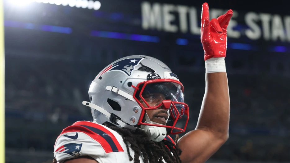 Three Takeaways From Patriots’ Eye-Opening Keion White, Kyle Dugger Trades