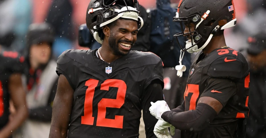 A QB Change for Cleveland? Browns Reacts Survey Week 9