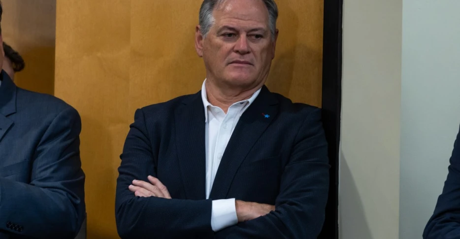 Fleur-de-Links, October 30: Trade season is upon us