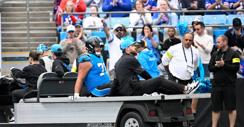 Multiple offensive linemen not available for Panthers Wednesday practice