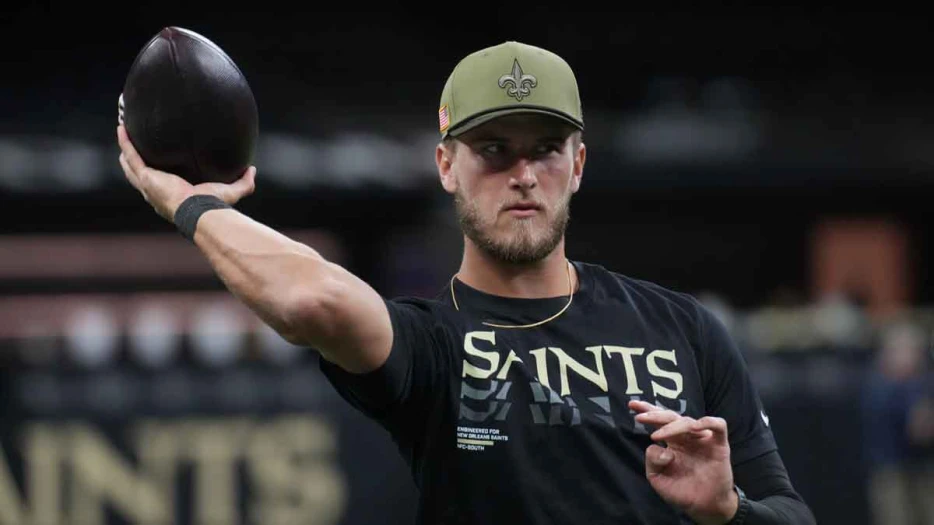 Saints QB Tyler Shough makes ‘not fun’ admission despite being named starter