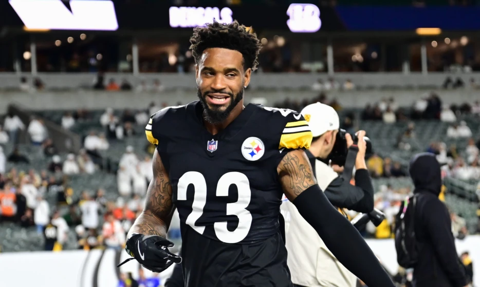 Steelers Cornerback Misses Practice for Personal Reasons