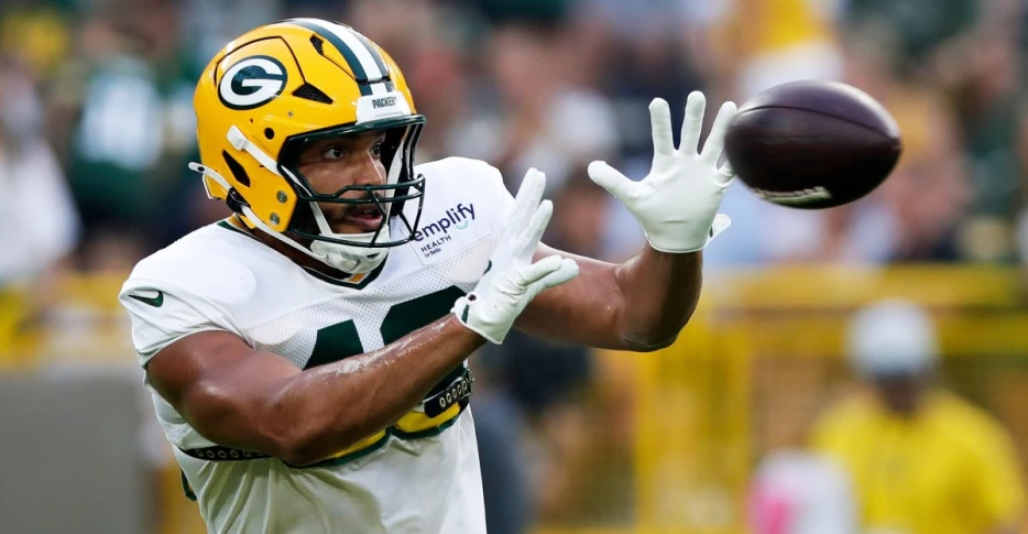 The Arizona Cardinals sign two players to practice squad