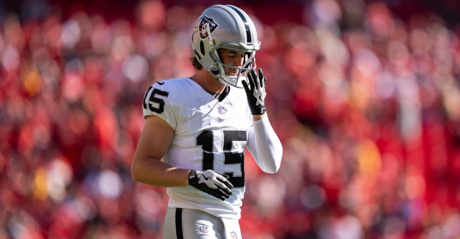 Browns roster: Former QB be  answer at NFL trade deadline over Shedeur Sanders