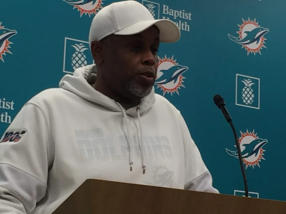 Dolphins, GM Chris Grier Part Ways; HC Mike McDaniel To Finish Season