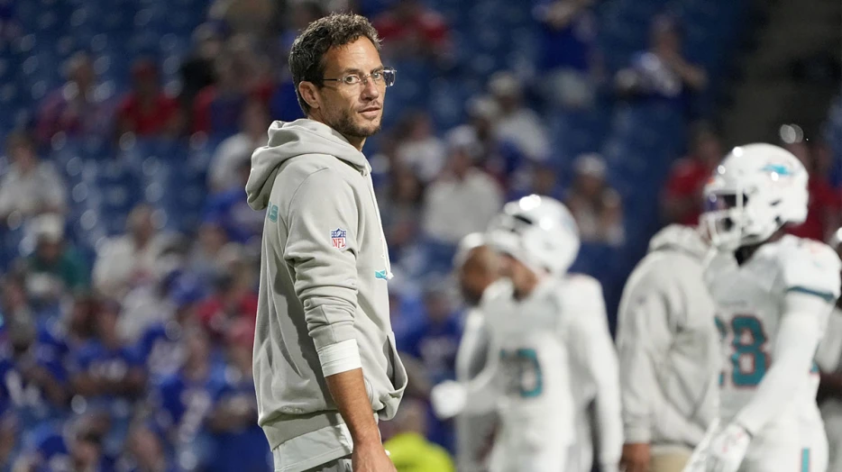 Dolphins make Mike McDaniel decision amid Chris Grier firing