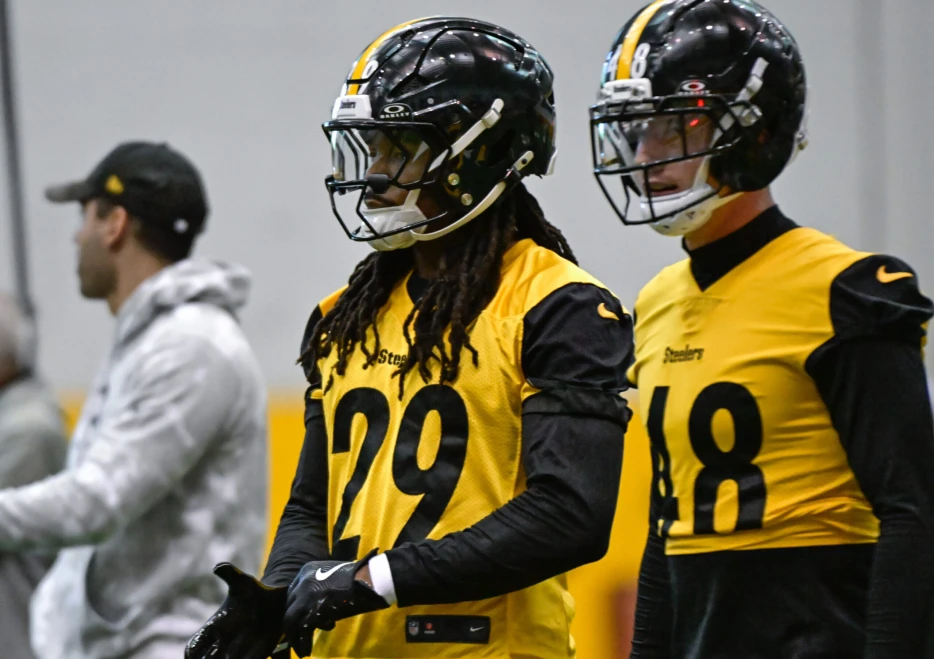 Kyle Dugger Leaning on Steelers Teammates in Hopes of Rapid Adjustment
