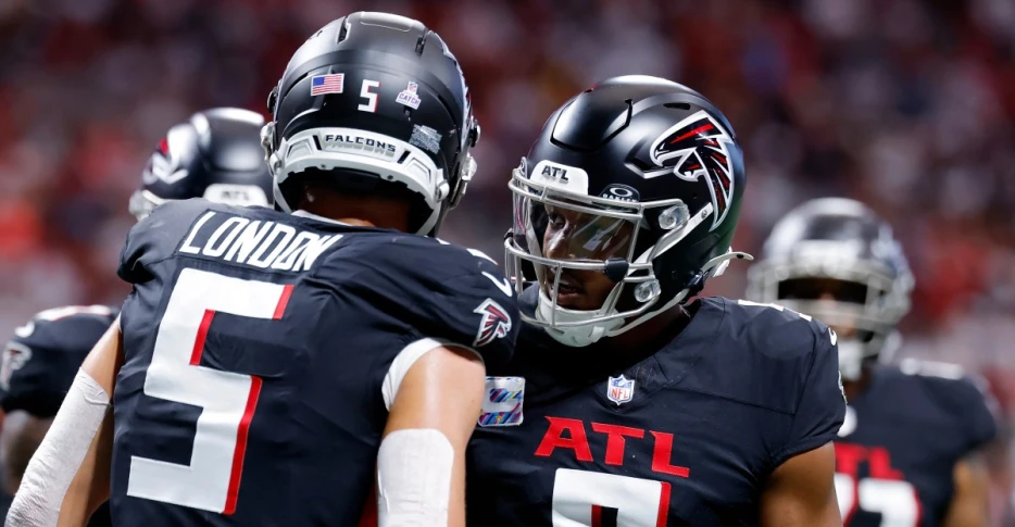 Michael Penix Jr., Drake London back for Patriots game