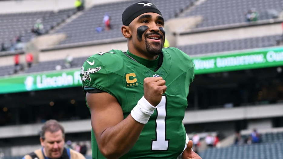 Philadelphia Eagles QB Jalen Hurts Dressed As God For Halloween