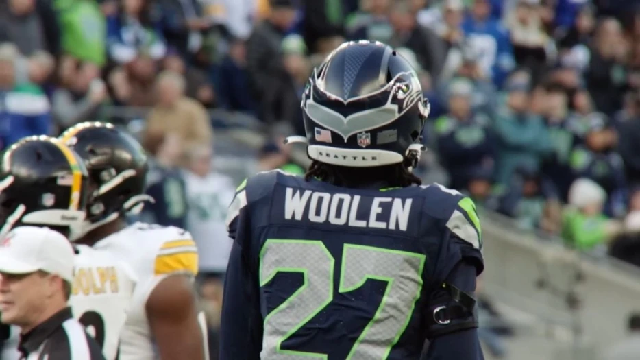 Analysts Names Two Cornerbacks Steelers Should Trade For