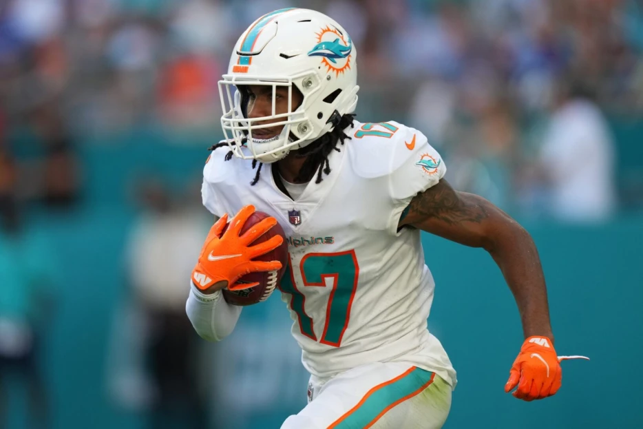 Dolphins Will Listen To Trade Offers For WR Jaylen Waddle