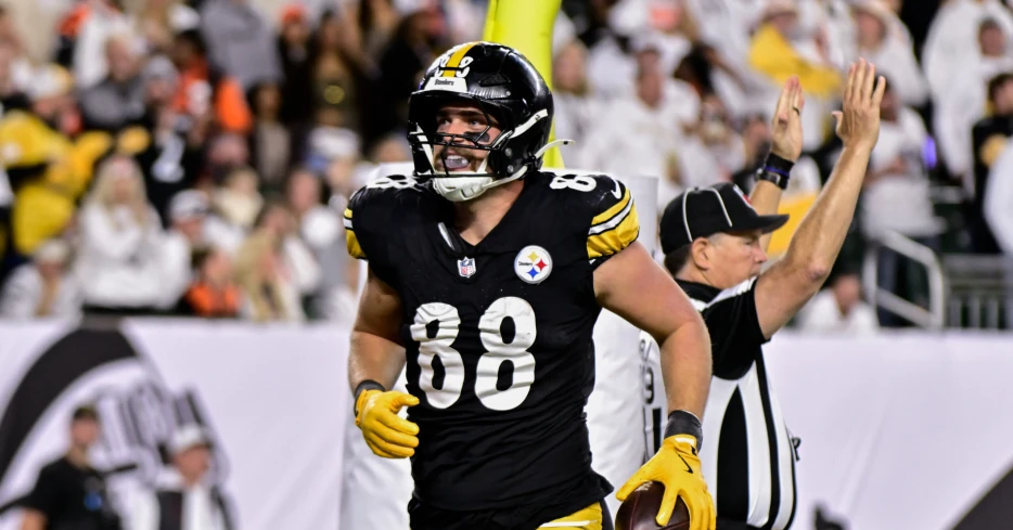 Steelers Tight End Good to Go after Injury Scare