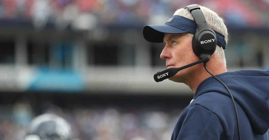 Behind terrible offensive playcalling, Titans lose 27-20 to the Chargers