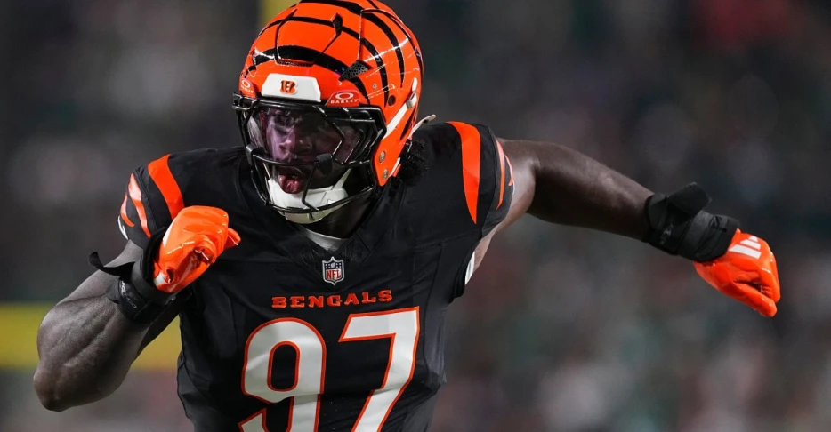Shemar Stewart lost to knee injury in Bengals vs. Bears
