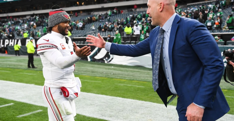 The Cardinals pulled back on starting Kyler Murray against Dallas. Is there a trade looming?