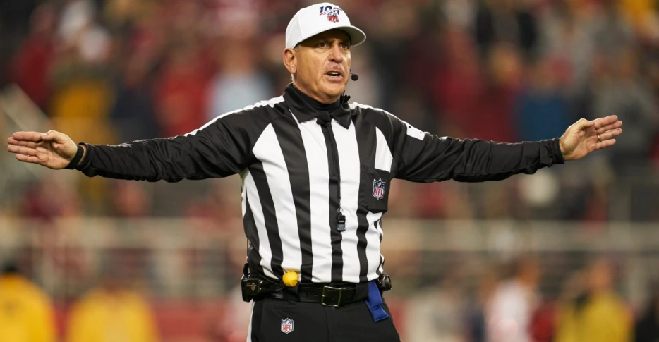 49ers once again win despite meddling from officiating crew