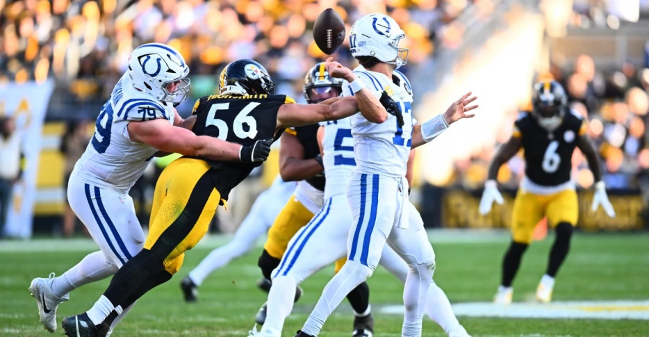 6 turnovers sink Colts in 27-20 road loss to Steelers
