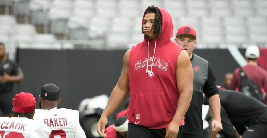 Walter Nolen, Garrett Williams activated for Monday Night Football against Cowboys