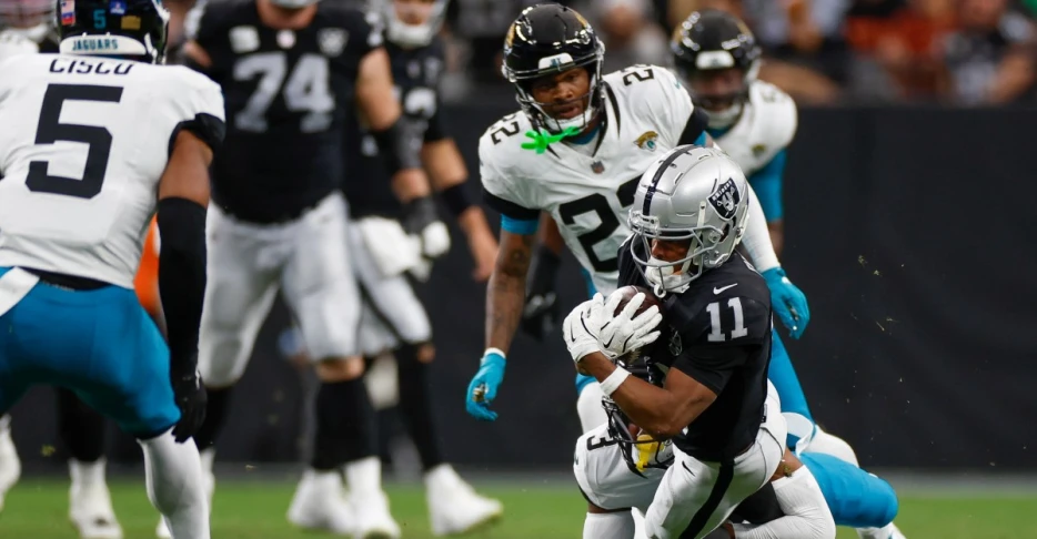 Week 9 NFL picks: Raiders-Jaguars prediction, Silver and Black Pride’s Pick’em competition