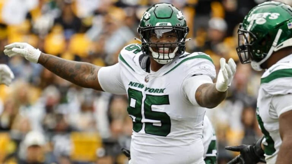 BREAKING: Dallas Cowboys trade for Jets Pro Bowl DT Quinnen Williams