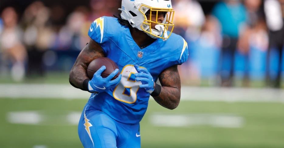 Chargers RB Omarion Hampton not expected to return until after Week 12 bye