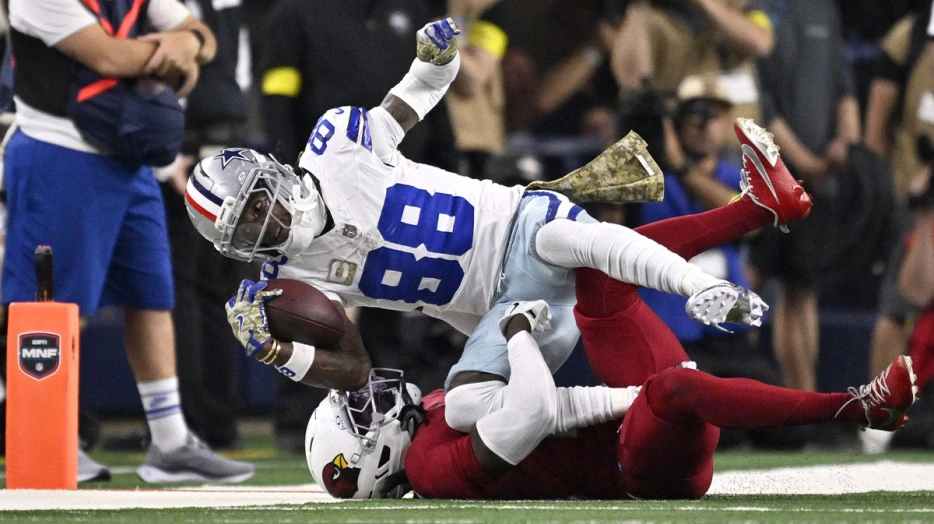Cowboys fans down bad after sloppy MNF loss to Cardinals