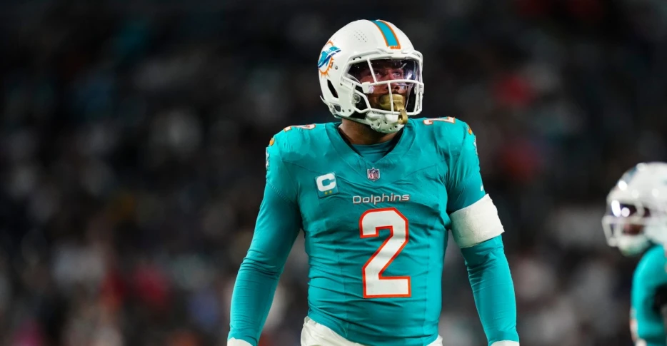 Dolphins stay quiet at NFL trade deadline