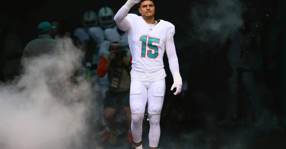 Dolphins trade Jaelan Phillips to the Eagles – The Splash Zone 11/4/25