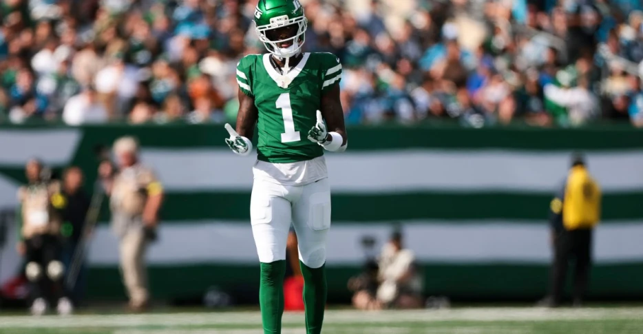 Indianapolis Colts Trade Two First-Round Picks for All-Pro Defender