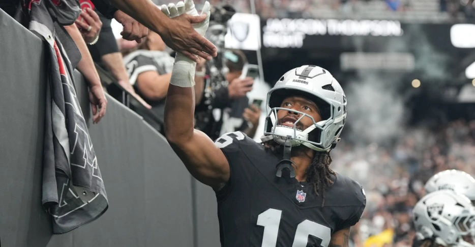 Jaguars NFL trade deadline: Raiders WR Jakobi Meyers to Jacksonville