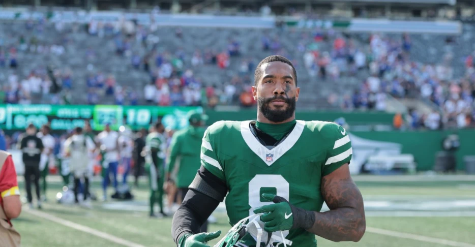 Jets safety Andre Cisco to miss the rest of the season with shoulder injury