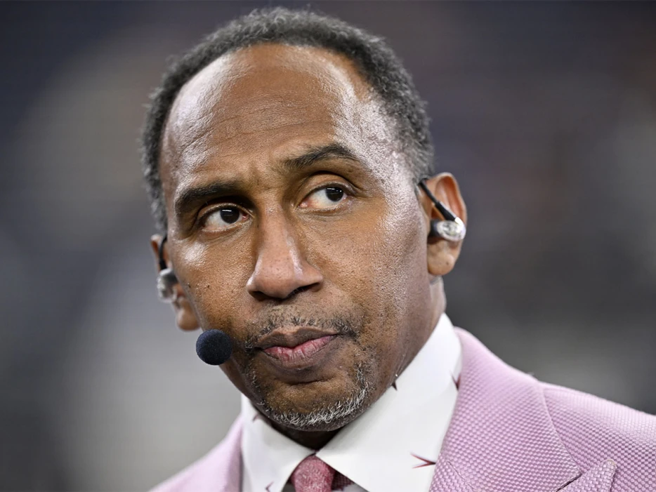 Joe Buck couldn’t resist sounding off on Jerry Jones-Stephen A. Smith linkup