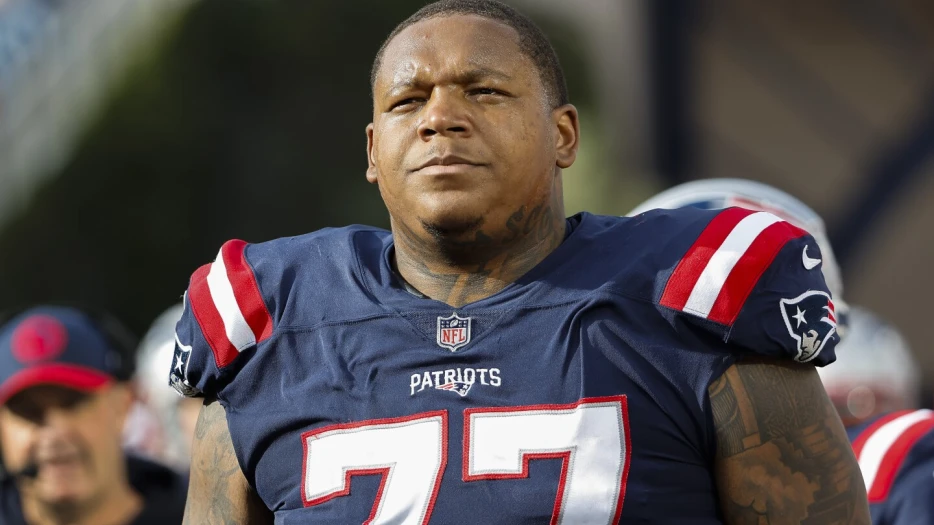 Trent Brown will not play for Texans vs. Ravens